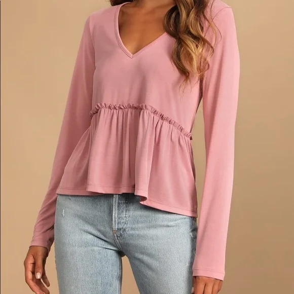 NEW Dusty Rose Ruffled Long Sleeve Top - Picture 2 of 5